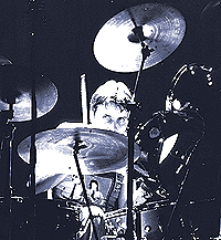 Paul Robinson Drummer Online